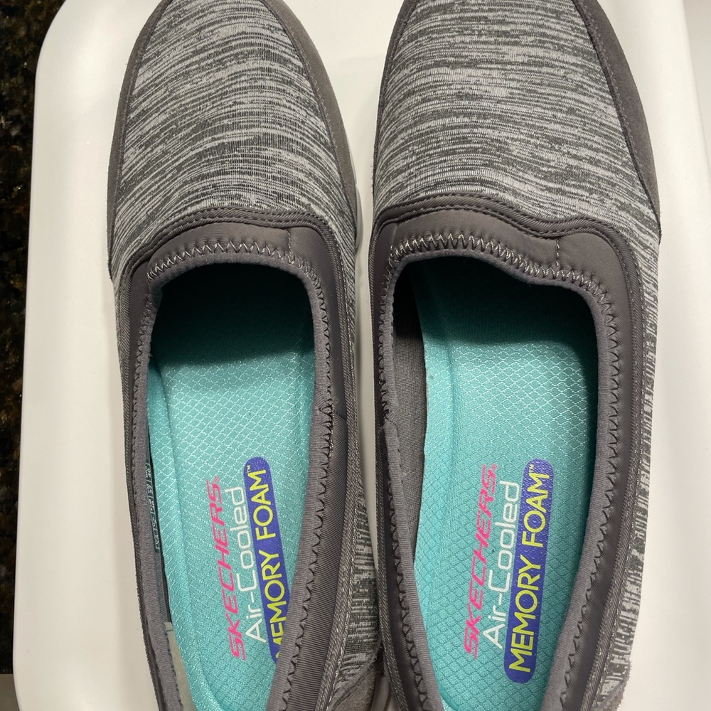 Skechers slip on sneakers Size 10 NWOT